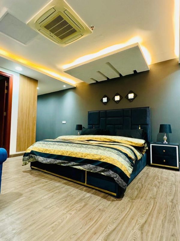 WhatsApp Image 2025-09-25 at 8.09.36 PM (1)